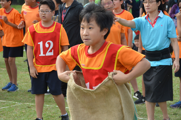 點選作品以查看原圖